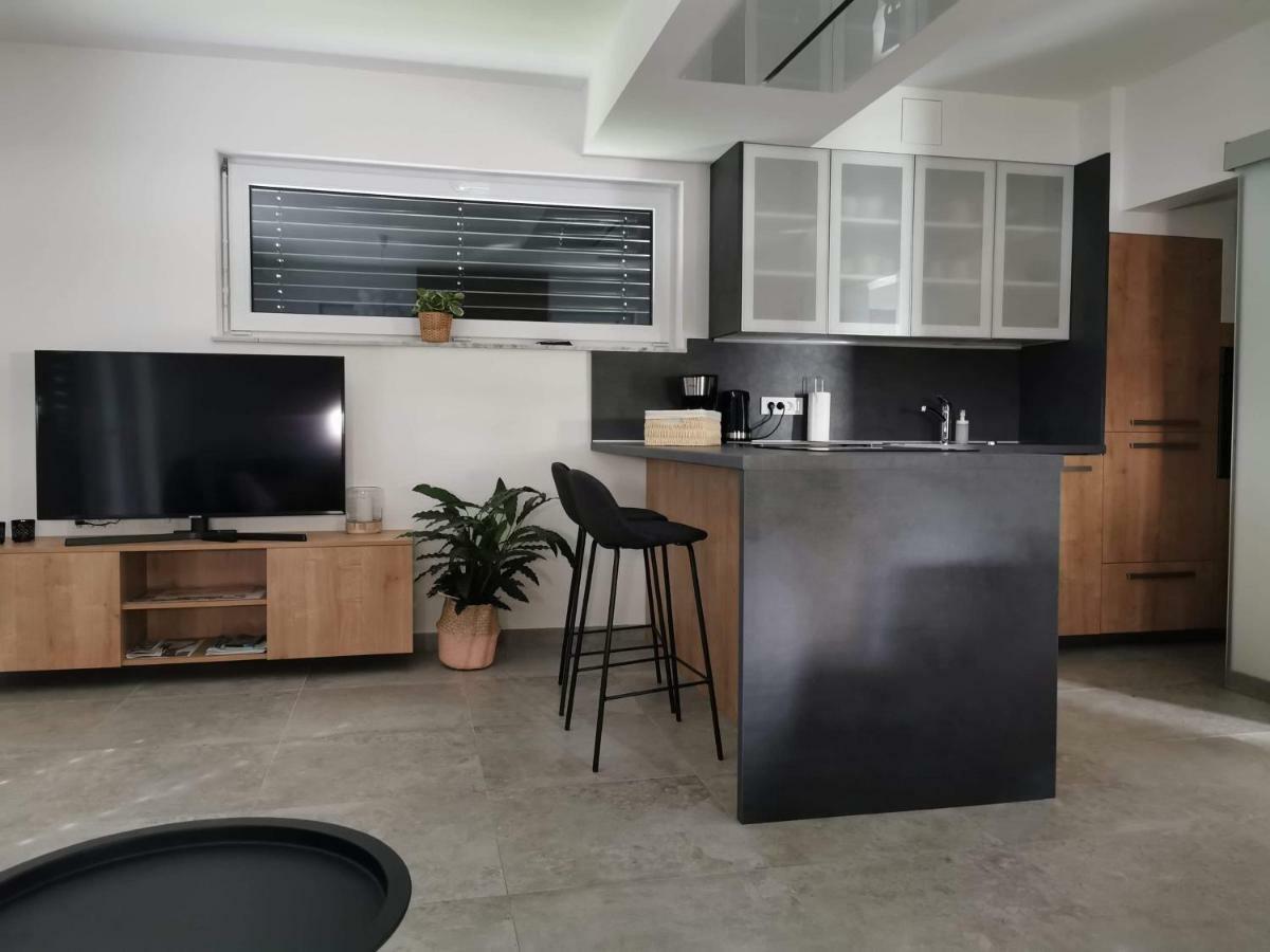 Brand New House Luna เบลด ภายนอก รูปภาพ